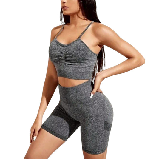 Conjunto Deportivo short corto moldeador con copa Talla Única