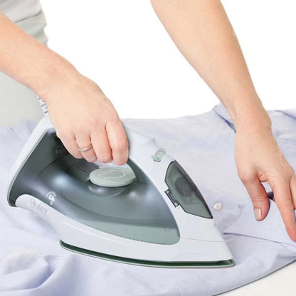 Plancha de ropa a vapor Oster control temperatura anti-adherente
