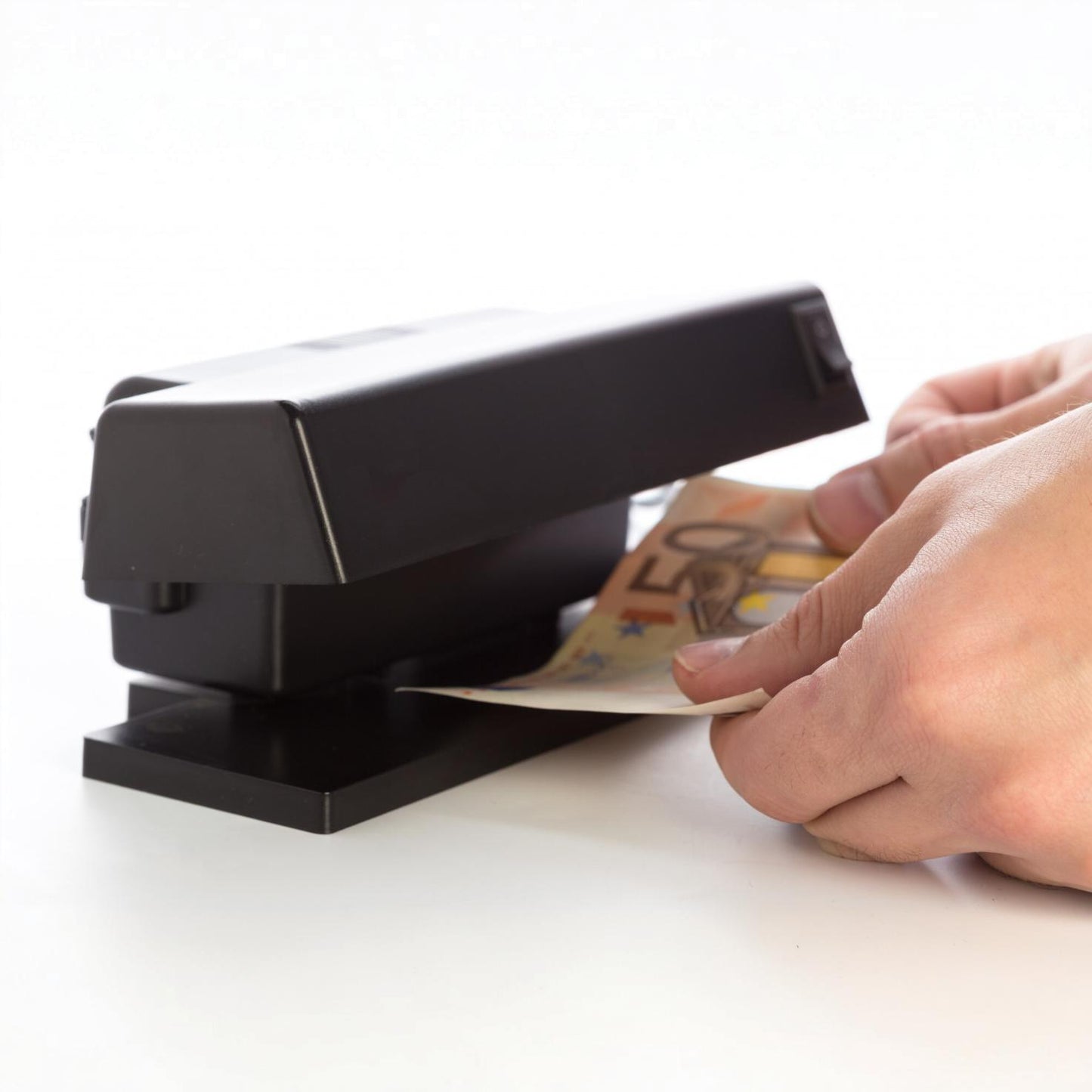 Detector de Billetes Falsos TK-2028 Luz Ultravioleta Doble Tubo