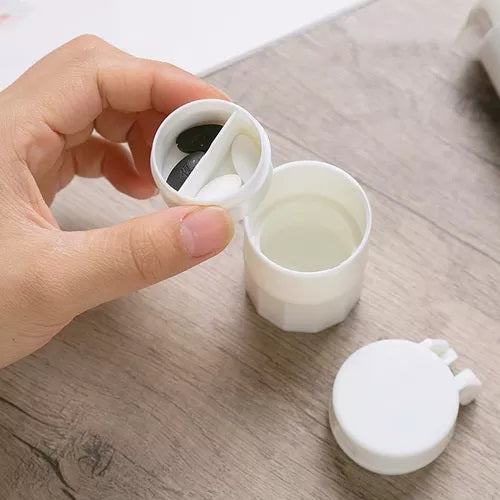 Pastillero con partidor y molino de medicamentos pequeño portátil