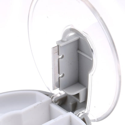 Pastillero con partidor y divisiones para medicamentos